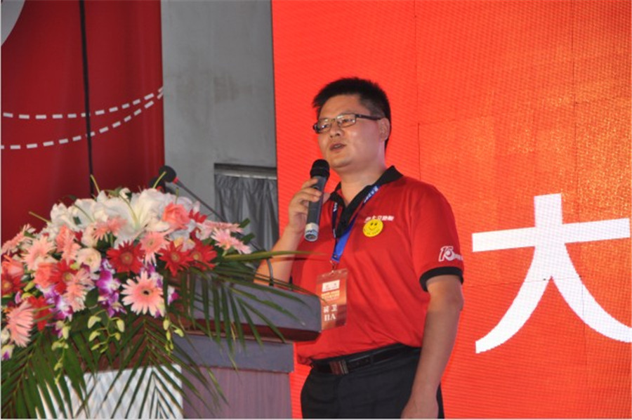 新浪家居 創(chuàng)業(yè)經(jīng)-對話 蔣衛(wèi)2.jpg